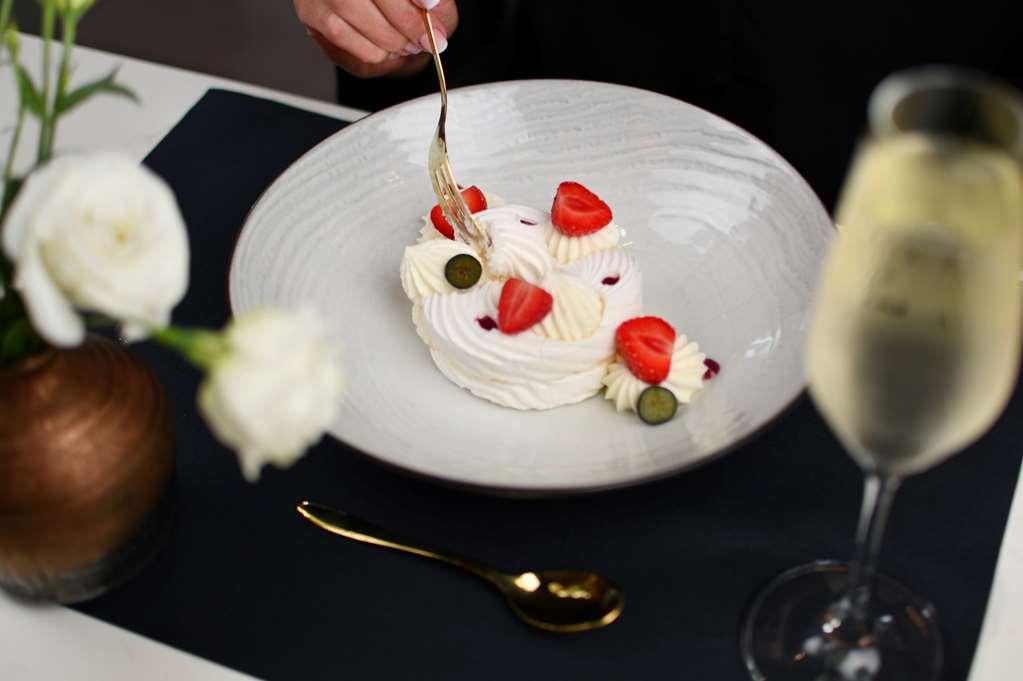 Radisson Blu Hotel. Sopot Restaurant photo